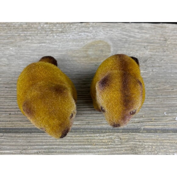 Vintage Flocked Chipmunks Set of 2 Naturecore Cottagecore Made in Hong Kong - Picture 10 of 10